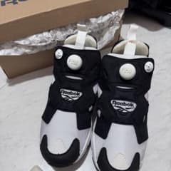 sue様　Reebok Instapump Fury OG 24cm sue様 Reebok Instapump Fury OG 24cm - メルカリ