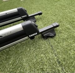 THULE Kebnekaise スキーキャリア 2セットのサムネイル