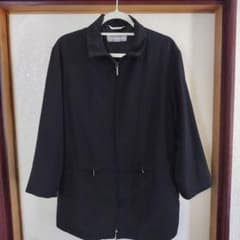 マックスマーラ(Max Mara)切り替えデザインアウター黒40コート