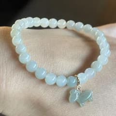ミャンマー産天然本翡翠　A貨　高氷種　ブレスレット ミャンマー産天然本翡翠 A貨 氷種 晴水 6.4mm ブレスレット 馬チャーム