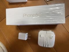 iPhone6S 未使用　コンセント、イヤホンのサムネイル