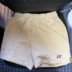YONEX テニスウェア レディース　ハーフパンツ ベージュのサムネイル