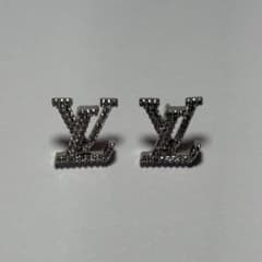 ※専用　Louis Vuitton 片耳　ピアス　キャッチ欠品のサムネイル