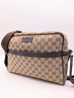 専用❗️メンズ♡GUCCI✨ グッチ GGキャンバス　クロスボディ　ショルダー GG Black small crossbody bag in black GG Supreme canvas | GUCCI® US