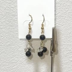 【オニキス】ピアス　ハンドメイドのサムネイル