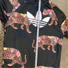 アディダス　ジャージ　虎のサムネイル