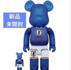 最安 BE@RBRICK サッカー日本代表 100% & 400% 2026 - メルカリ