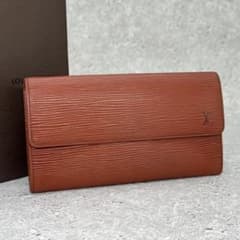 LOUIS VUITTON 長財布 ポルトフォイユ サラ エピ M60321 LOUIS VUITTON 長財布 ポルトフォイユ サラ エピ M60321 - メルカリ