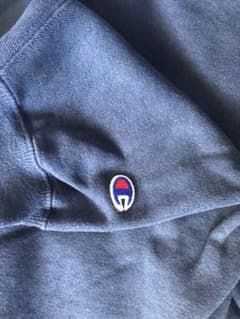 champion 定番スウェットのサムネイル