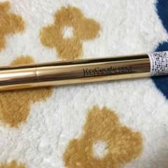 YSL コンシーラーのサムネイル