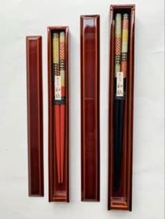 箸　2点　箸箱　ペア　夫婦　塗り　手すき和紙　黒　赤