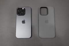 雨様専用 iPhone16 Pro ブラチタ 256GB simF（ケースなし）のサムネイル