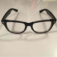 黒ブチ伊達メガネのサムネイル