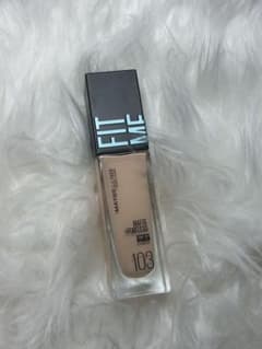 MAYBELLINE FIT ME リキッドファンデーション 103のサムネイル