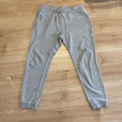 GU グレー スウェットパンツ Lのサムネイル