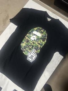 A BATHING APE カモ柄 ロゴ Tシャツのサムネイル