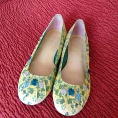 ツモリチサト 花柄チェックパンプス 23.5センチのサムネイル