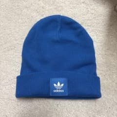 adidas 青 ビーニーのサムネイル