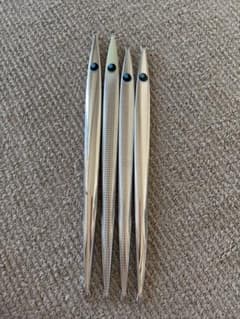 ウロコジグ　ロングジグ　250g 2本と300g2本、4本セット ウロコジグ ロングジグ 250g 2本と300g2本、4本セット - メルカリ