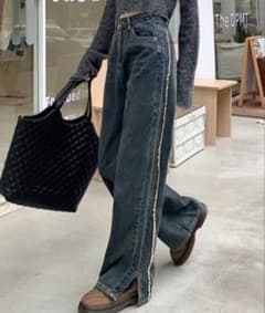 サイドフリンジスリットパンツ ライン入りデニムパンツのサムネイル