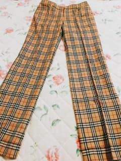 バーバリーストレートパンツのサムネイル