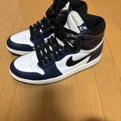 NIKE Air Jordan 1 High OG スニーカーのサムネイル