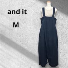 アンドイット サイドギャザーラップサロペットパンツ　ネイビー　M ワイド