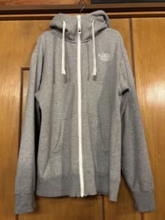 THE NORTH FACE グレー フルジップパーカー　Mサイズ　裏起毛のサムネイル