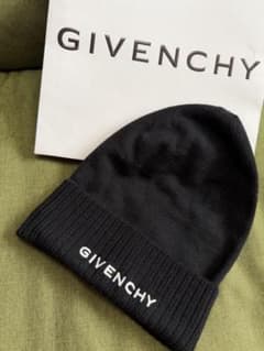 GIVENCHY 지방시 4G 비니 니트 캡