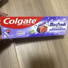 Colgate MaxFresh Berry Magic 100gのサムネイル