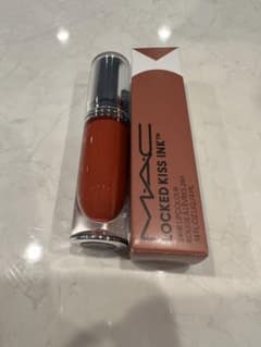 M.A.C ロックド キス インク リップカラーのサムネイル