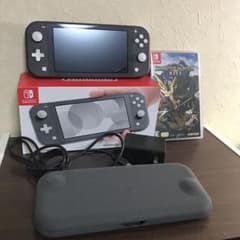 【sono様専用】スイッチライト+モンハンライズ　フリップケース付きのサムネイル