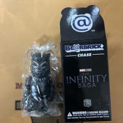 新品BE@RBRICK CHASE INFINITY SAGA ブラックパンサーのサムネイル