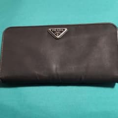 ★専用です！PRADA／プラダ長財布のサムネイル
