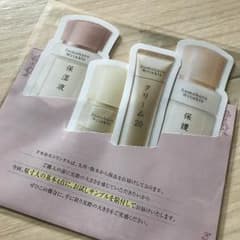 ドモホルンリンクル サンプルのサムネイル