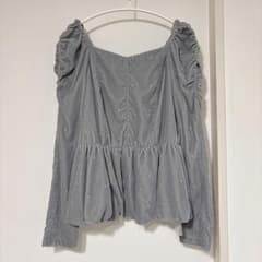 リランドチュール ベロア刺繍ペプラムブラウス ミント - メルカリ