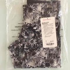 新品 lululemon ヨガパンツ 4(S)のサムネイル