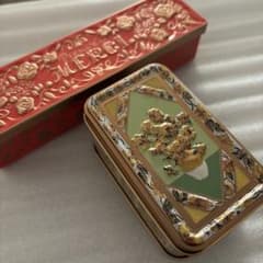 大阪・関西万博　ミャクミャク　あたり前田のクラッカー　空き缶