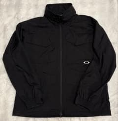 美品 OAKLEY オークリー ナイロン ジャケット M65ブラック L サイズ a*️様 極美品 オークリー ナイロンジャケット M65タイプ ブラック L