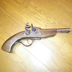 ピストル型ライターのサムネイル