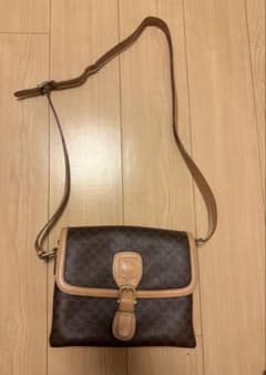 CELINE マカダム ショルダーバッグのサムネイル