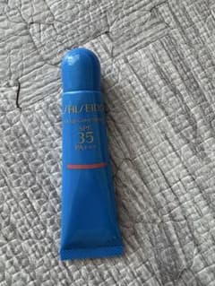 SHISEIDO UVリップカラースプラッシュ ウルルレッドのサムネイル