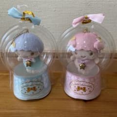 サンリオ キキララ スノーグローブ ケース入り マスコット