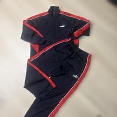 PUMA ジャージ 上下セット ブラック×レッドのサムネイル