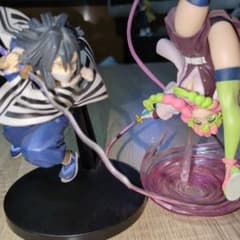 伊黒小芭内、甘露寺蜜璃　フィギュアのサムネイル