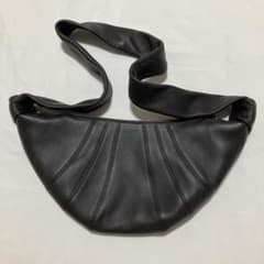 LEMAIRE CROISSANT BAG(SMALL)のサムネイル
