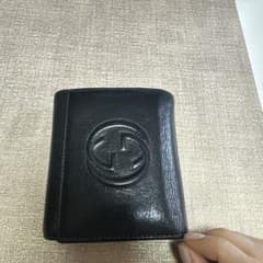 GUCCI ブラック 三つ折り財布のサムネイル
