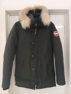 CANADA GOOSE ダウンジャケット ブラック　シャトーのサムネイル