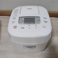 アイリスオーヤマ 炊飯器 RC-ME-30 3合炊きのサムネイル