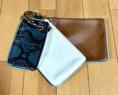 定価約20万 美品 FENDI 8BS001 トリプレット パイソン3連クラッチのサムネイル